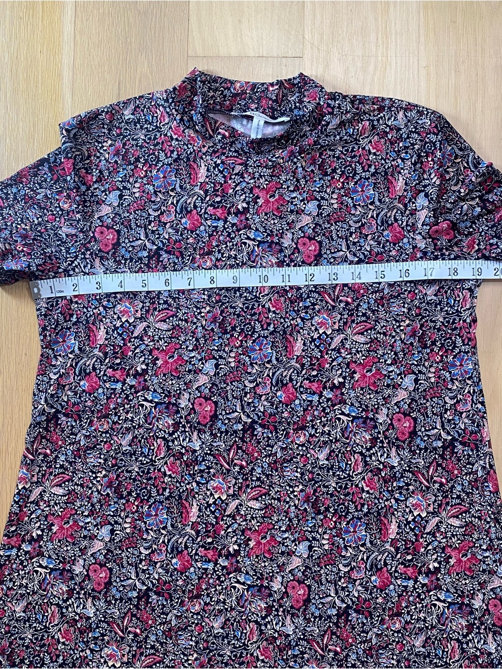 BCBGeneration Ditsy Floral Mock Neck Dress Short Sleeve Pink Blue Large - Picture 6 of 9